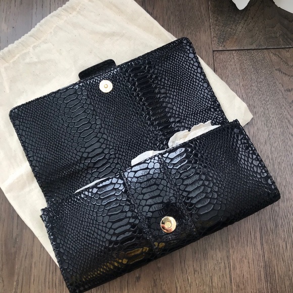 Michael kors clutch - Picture 4 of 4